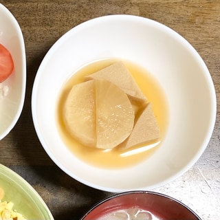 和食　和食レシピ　大根と高野豆腐の煮物